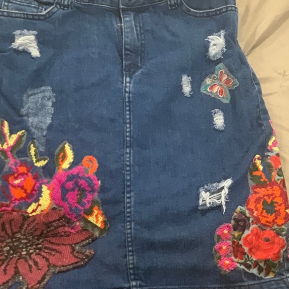 Anthropologie Gardener’s Denim Embellished Skirt Cecilia Prada P/S - Picture 13 of 14